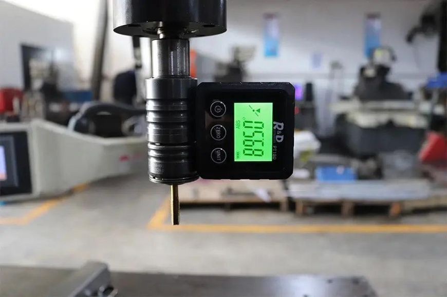Цифровой мини угломер R&D PT180 электронный, магнитный инклинометр с LCD дисплеем и подсветкой PT180 фото